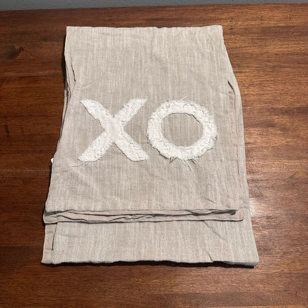 MAGASCHONI HOME XO Table Runner